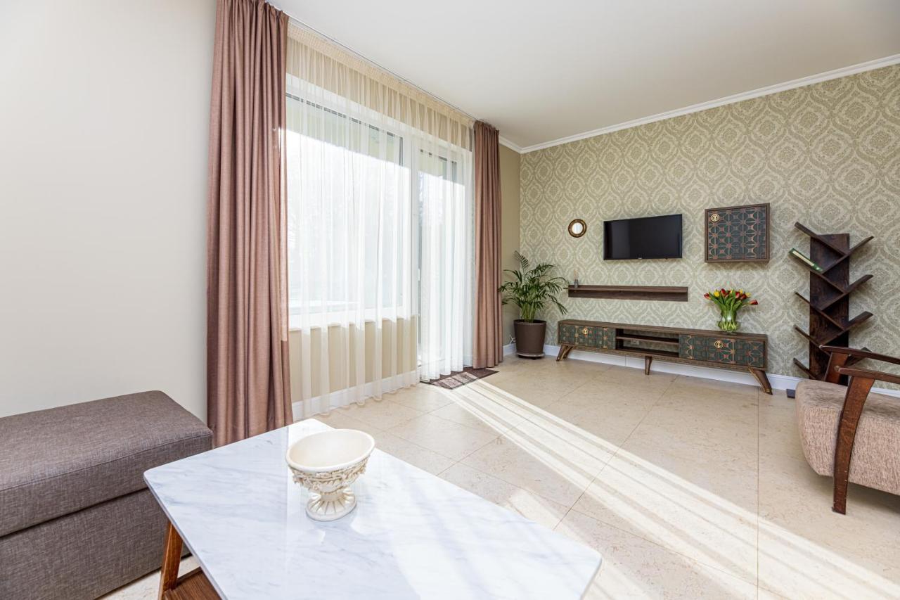 Sakura_INN Palanga Bagian luar foto
