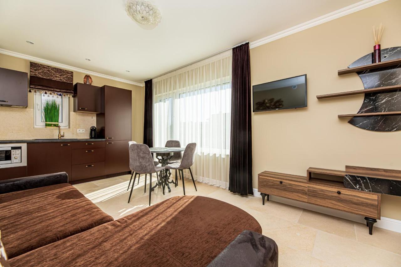 Sakura_INN Palanga Bagian luar foto
